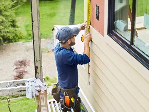siding repair image 1